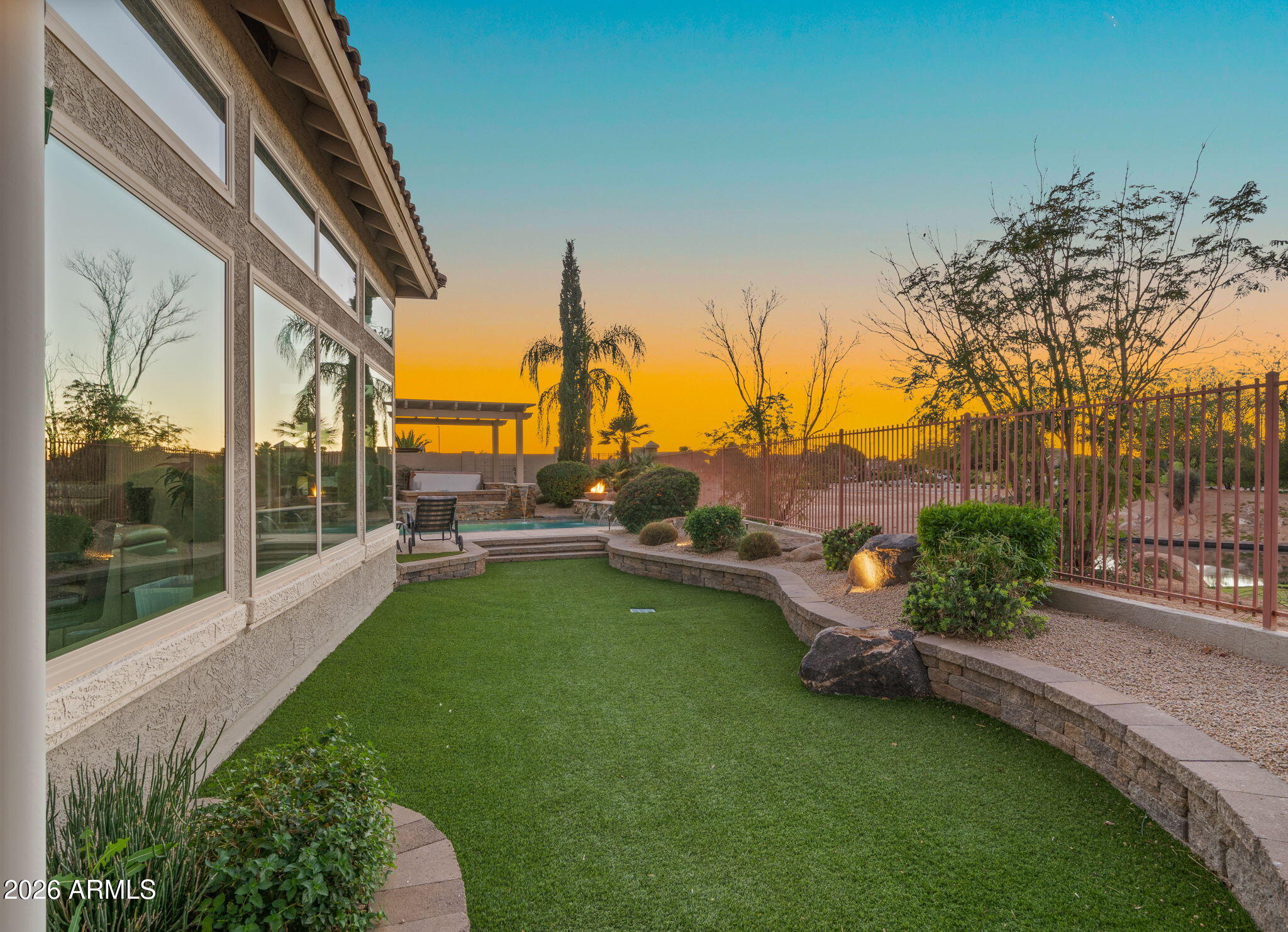 4052 East Clubview Drive Gilbert, AZ 85298 - Photo 17 of 91 71-web-or-mls-TWILIGHT9
