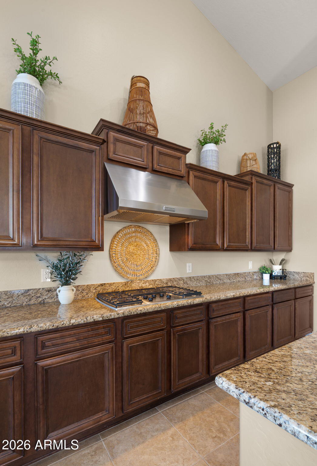 4052 East Clubview Drive Gilbert, AZ 85298 - Photo 32 of 91 19-web-or-mls-Great Room8