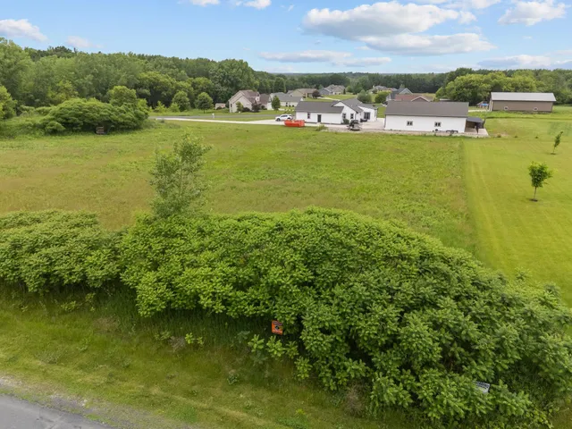 $45,000 | Wild Turkey Lane, Unit 40, Shiocton, WI 54170