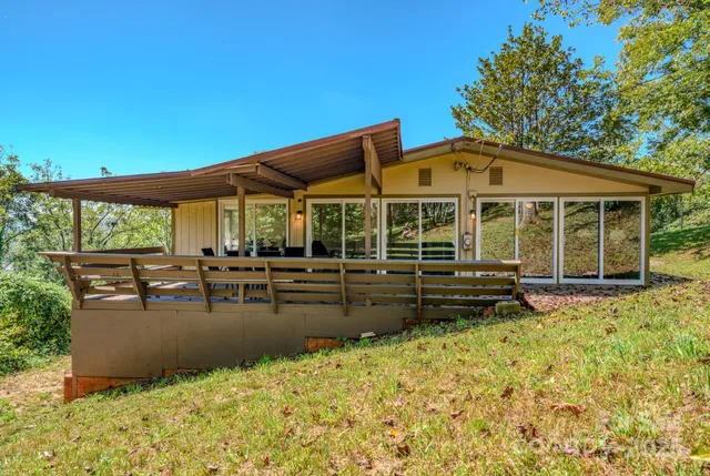 $475,000 | 22 Mulberry Street, Worcester, MA 01605