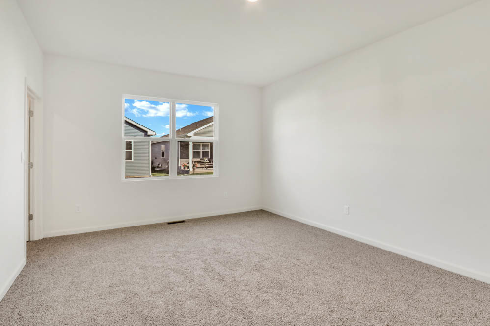 799 Mesa Lane Pingree Grove, IL 60140 - Photo 16 of 54 an empty room with windows