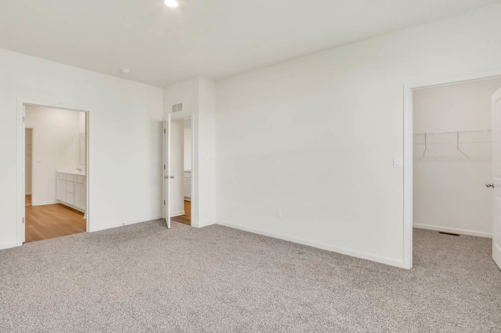 799 Mesa Lane Pingree Grove, IL 60140 - Photo 17 of 54 a view of an empty room