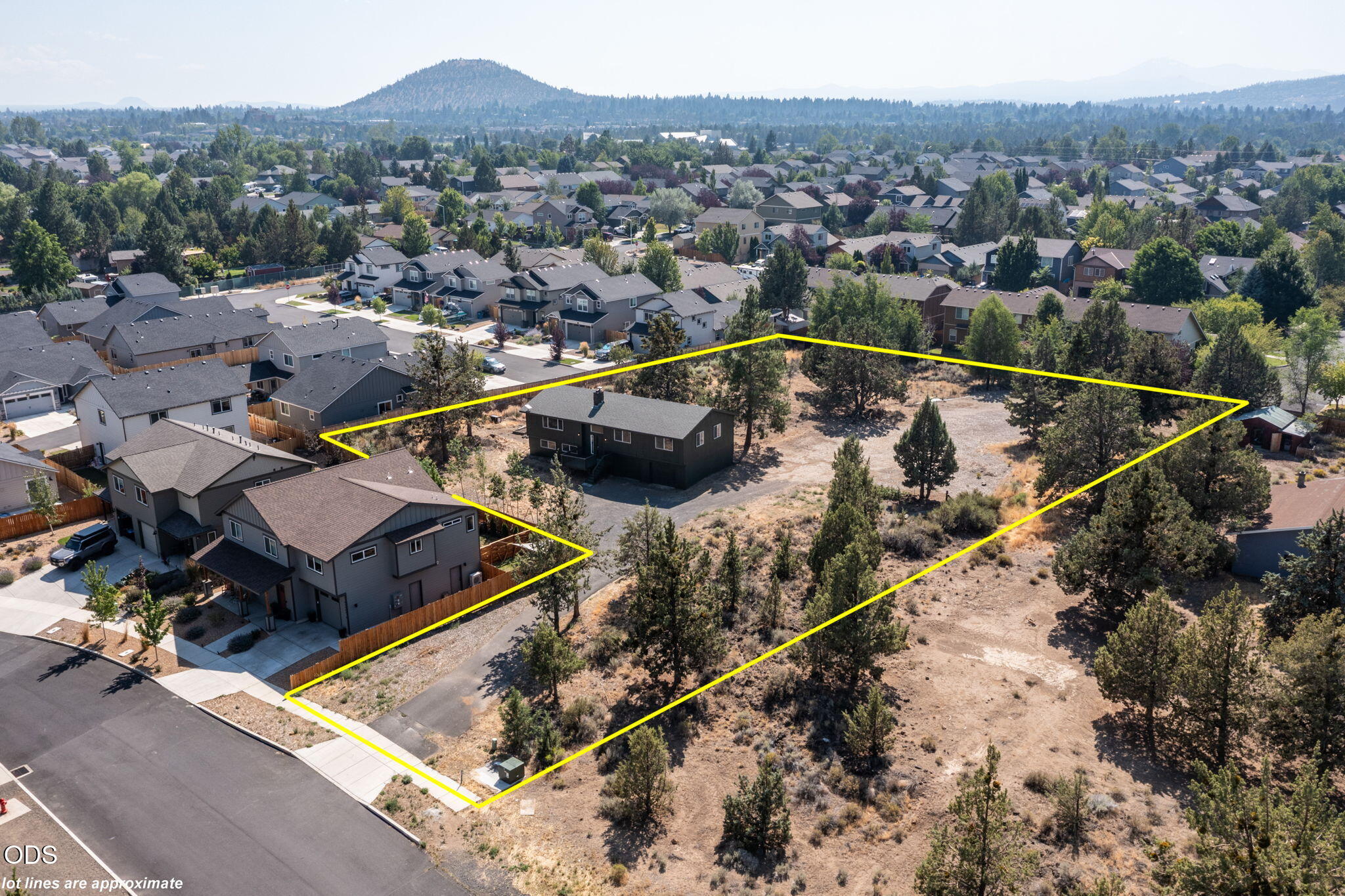 62855 Northeast Daniel Road Bend, OR 97701 - Photo 2 of 45 Gallery Image 2