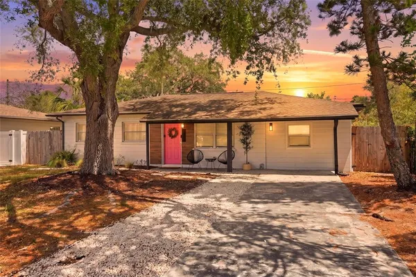 $3,600 | 4939 100th Way North, St. Petersburg, FL 33708