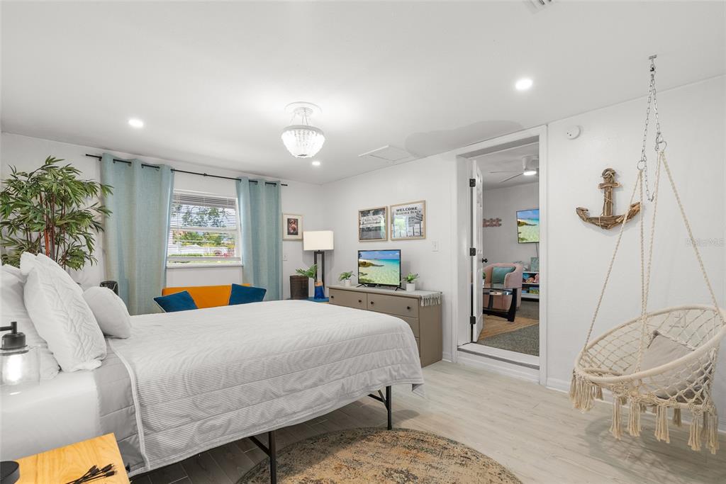 4939 100th Way North St. Petersburg, FL 33708 - Photo 18 of 43