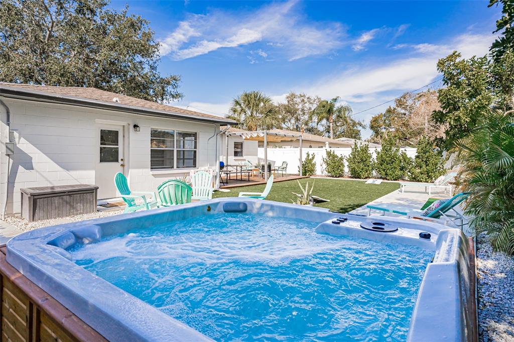 4939 100th Way North St. Petersburg, FL 33708 - Photo 32 of 43