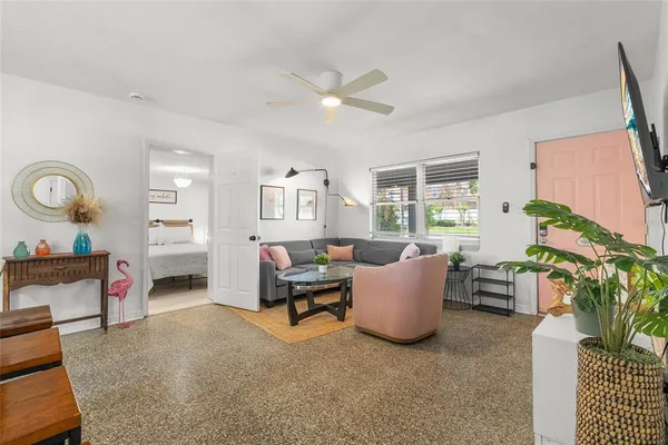 $3,600 | 4939 100th Way North, St. Petersburg, FL 33708