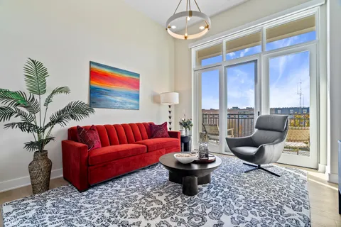 $1,820,000 | 41 North Rangeline Road, Unit 7, Carmel, IN 46032