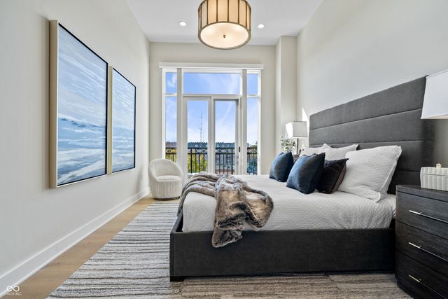 $1,820,000 | 41 North Rangeline Road, Unit 7, Carmel, IN 46032