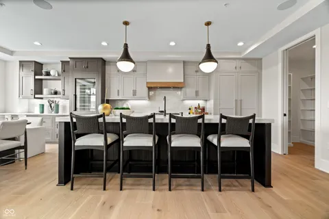 $1,820,000 | 41 North Rangeline Road, Unit 7, Carmel, IN 46032