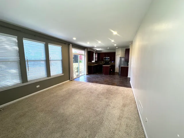 $399,900 | 3134 Kyra Lane, Elgin, IL 60124