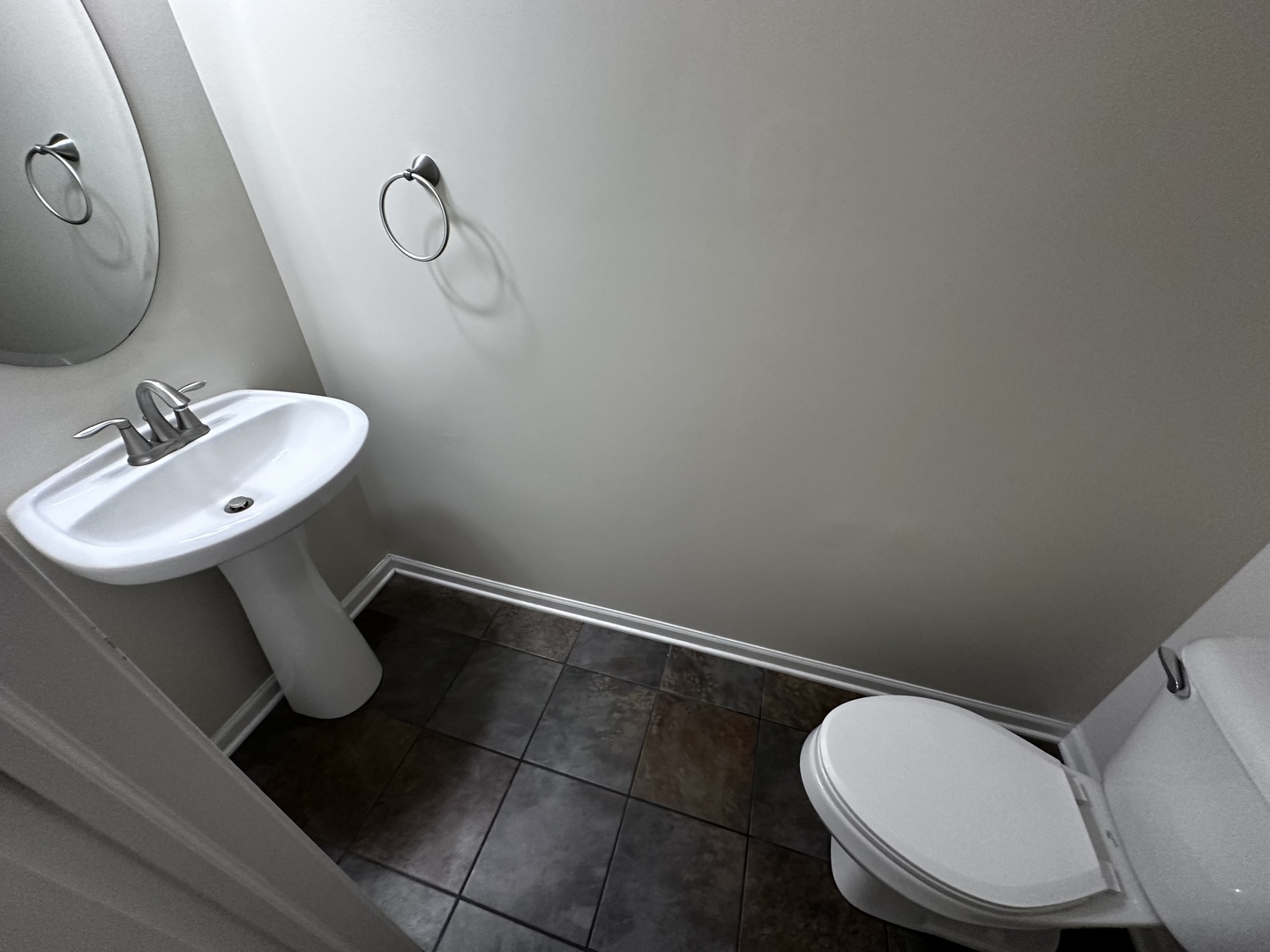 3134 Kyra Lane Elgin, IL 60124 - Photo 22 of 56 a bathroom with a toilet and a sink