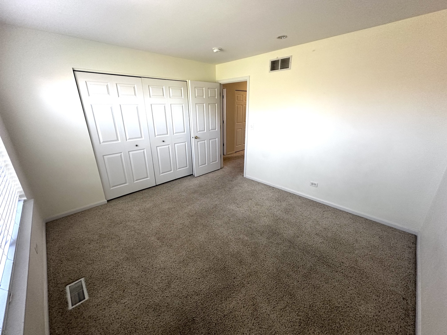 3134 Kyra Lane Elgin, IL 60124 - Photo 33 of 56 a view of an empty room