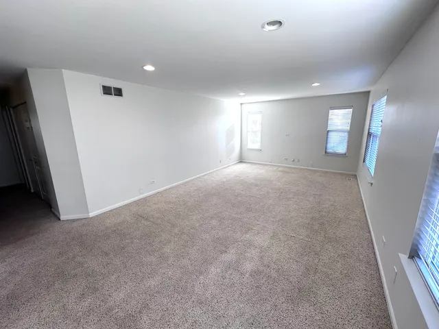 $399,900 | 3134 Kyra Lane, Elgin, IL 60124