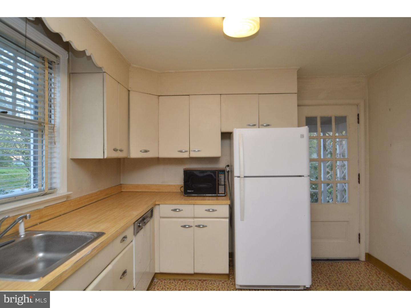 213 Edgewood Road Wilmington, DE 19803 - Photo 11 of 25 Gallery Image 11
