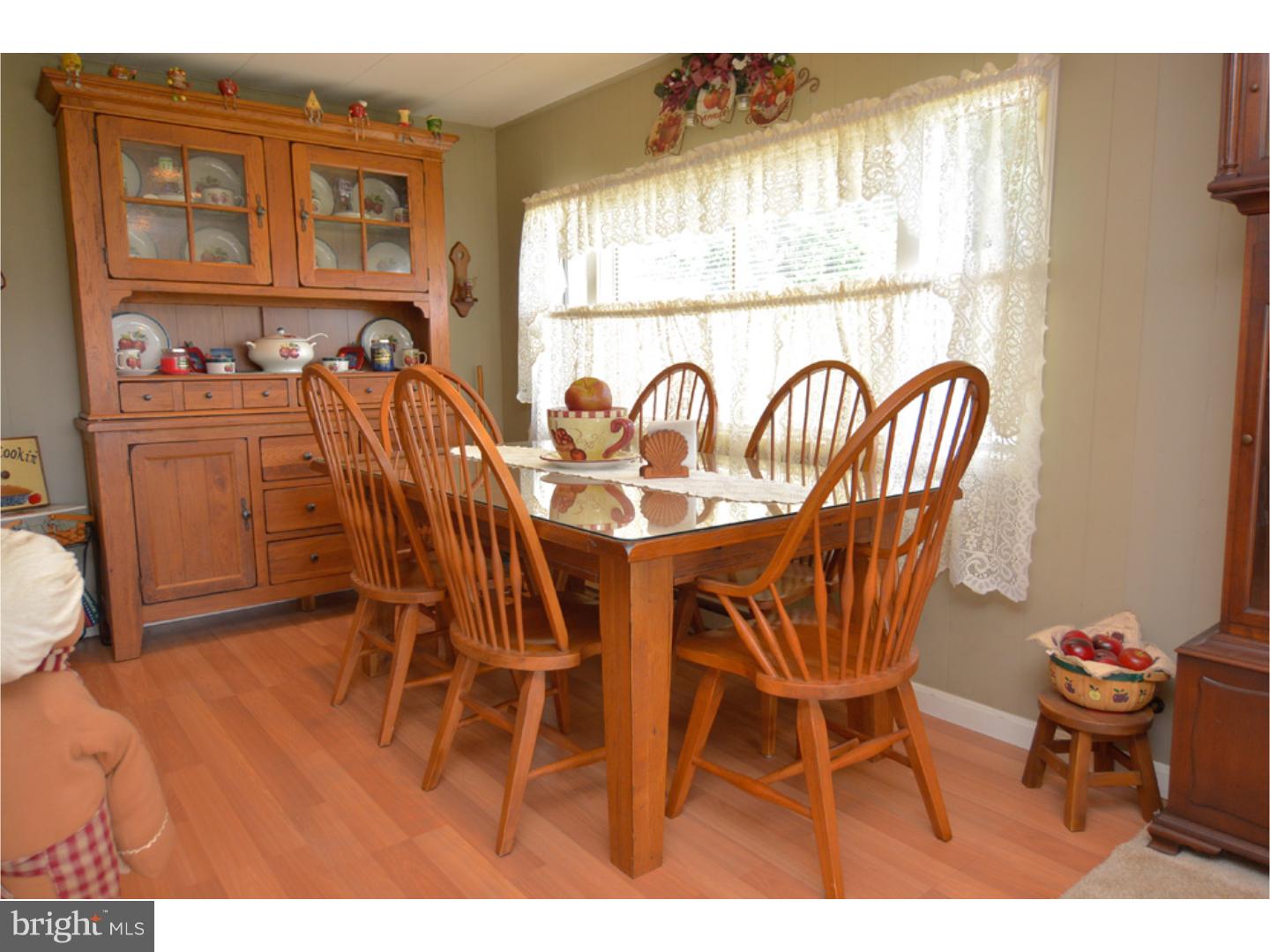 280 Beech Road Mohnton, PA 19540 - Photo 11 of 24 Dining Room