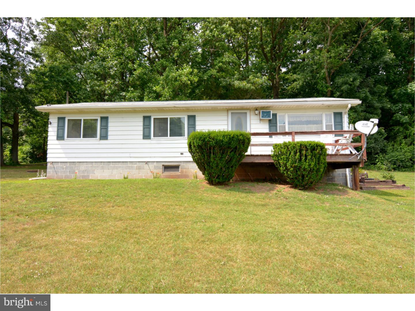 280 Beech Road Mohnton, PA 19540 - Photo 3 of 24 Exterior Front