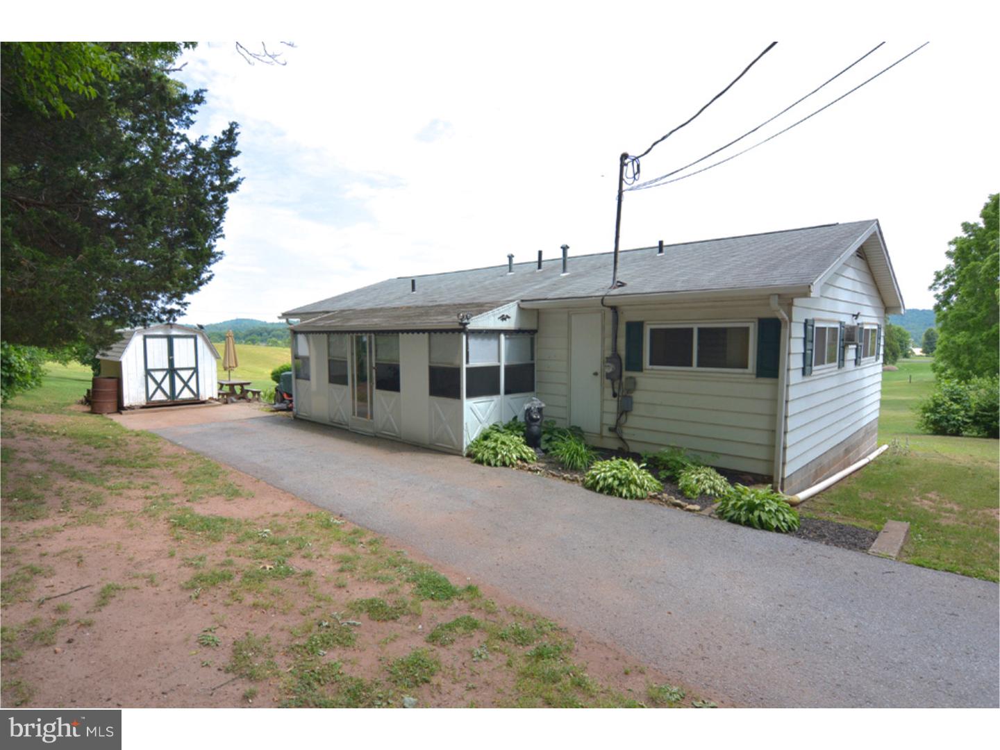 280 Beech Road Mohnton, PA 19540 - Photo 4 of 24 Exterior Back