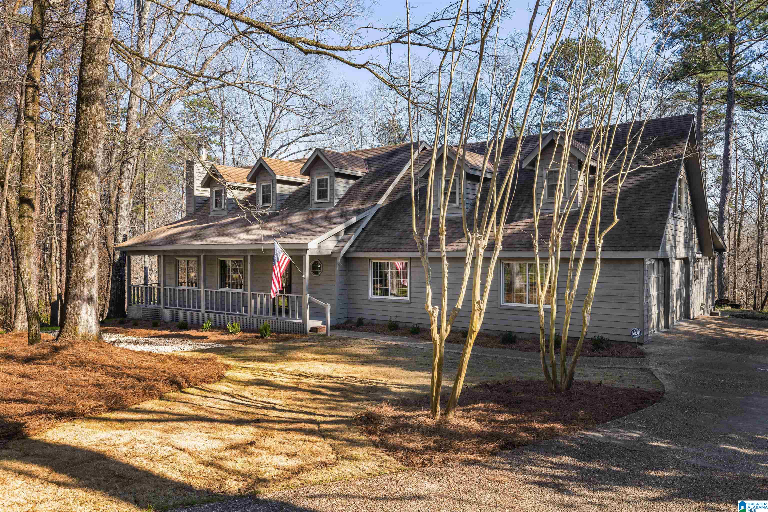 174 Willow Ridge Drive Pelham, AL 35124 - Photo 2 of 47