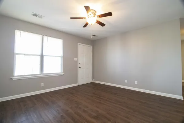 $1,030 | 1125 Keith Avenue, Oak Grove, KY 42262