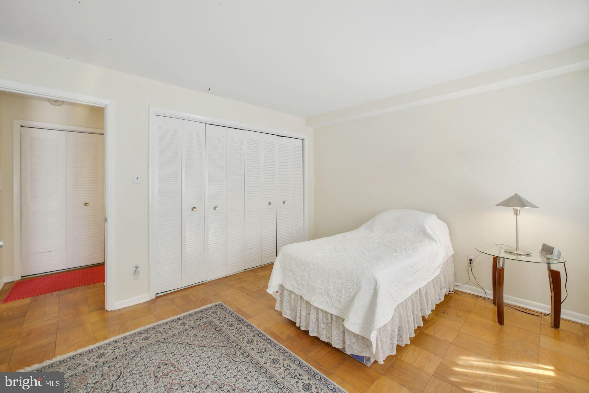 4545 MacArthur Boulevard Northwest, Unit 109 Washington, DC 20007 - Photo 18 of 29