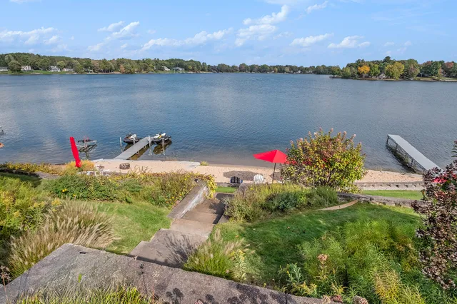 $969,990 | 7988 Island Court, Stanwood, MI 49346
