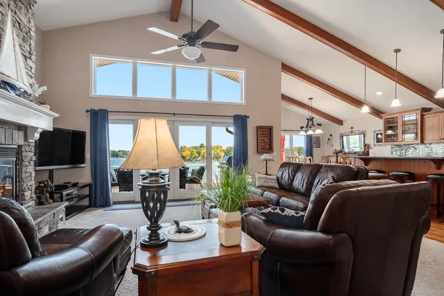 $969,990 | 7988 Island Court, Stanwood, MI 49346