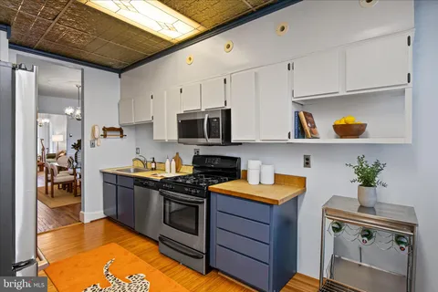 $899,000 | 140 11th Street Northeast, Washington, DC 20002