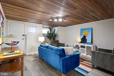 $899,000 | 140 11th Street Northeast, Washington, DC 20002