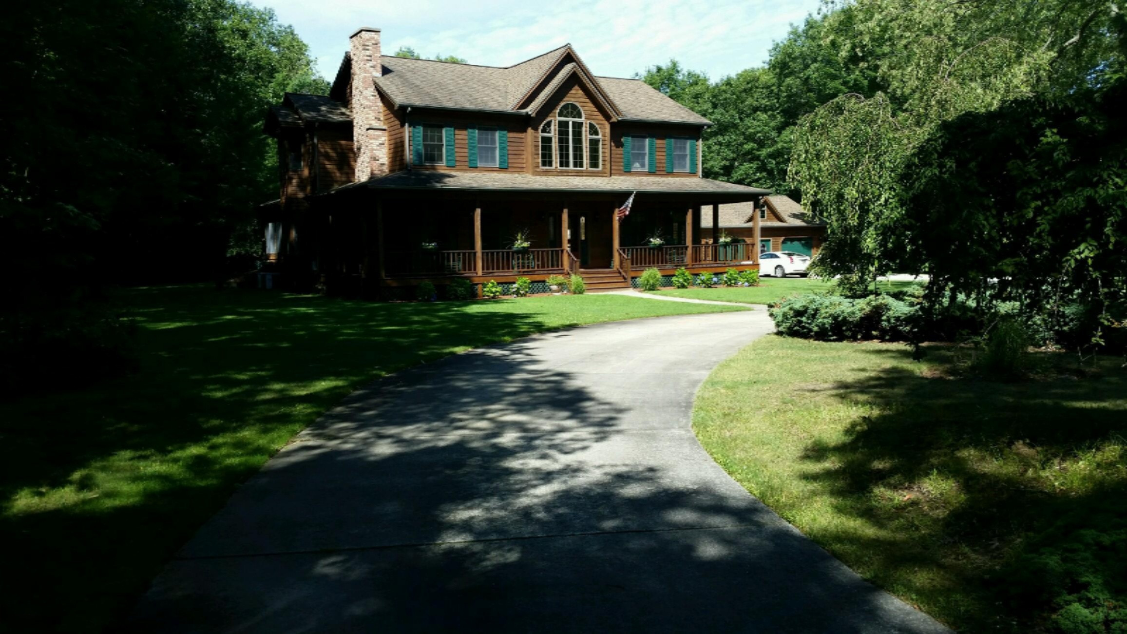 3687 Nestrom Road Muskegon, MI 49445 - Photo 1 of 46 front