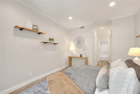 $599,950 | 300 North El Molino Avenue, Unit 118, Pasadena, CA 91101