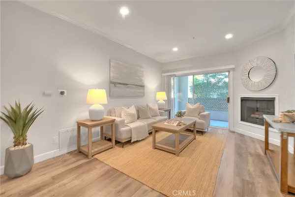 $599,950 | 300 North El Molino Avenue, Unit 118, Pasadena, CA 91101