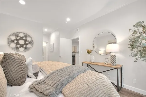 $599,950 | 300 North El Molino Avenue, Unit 118, Pasadena, CA 91101