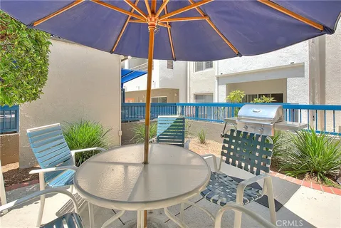 $599,950 | 300 North El Molino Avenue, Unit 118, Pasadena, CA 91101