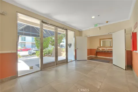 $599,950 | 300 North El Molino Avenue, Unit 118, Pasadena, CA 91101