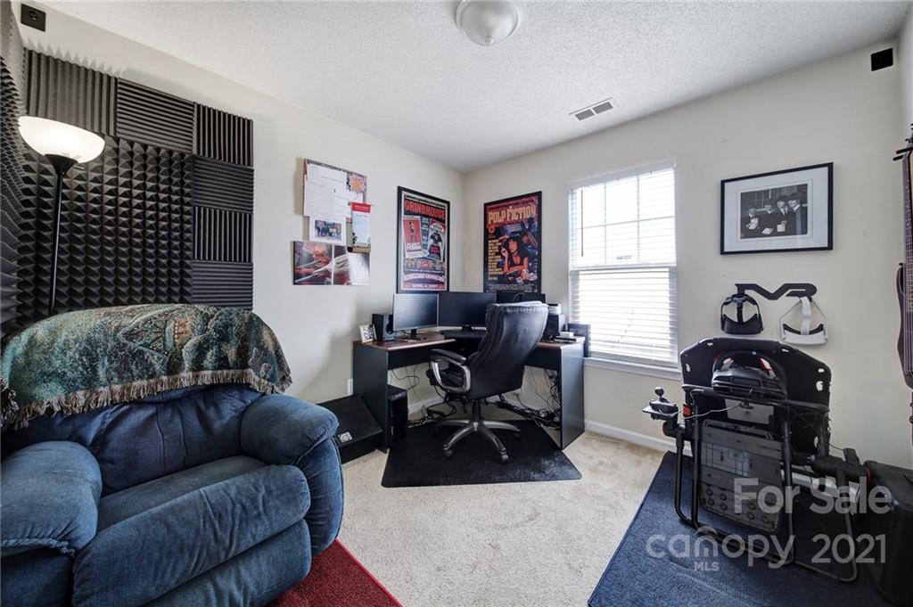 8243 Pozzi Road Charlotte, NC 28216 - Photo 21 of 33