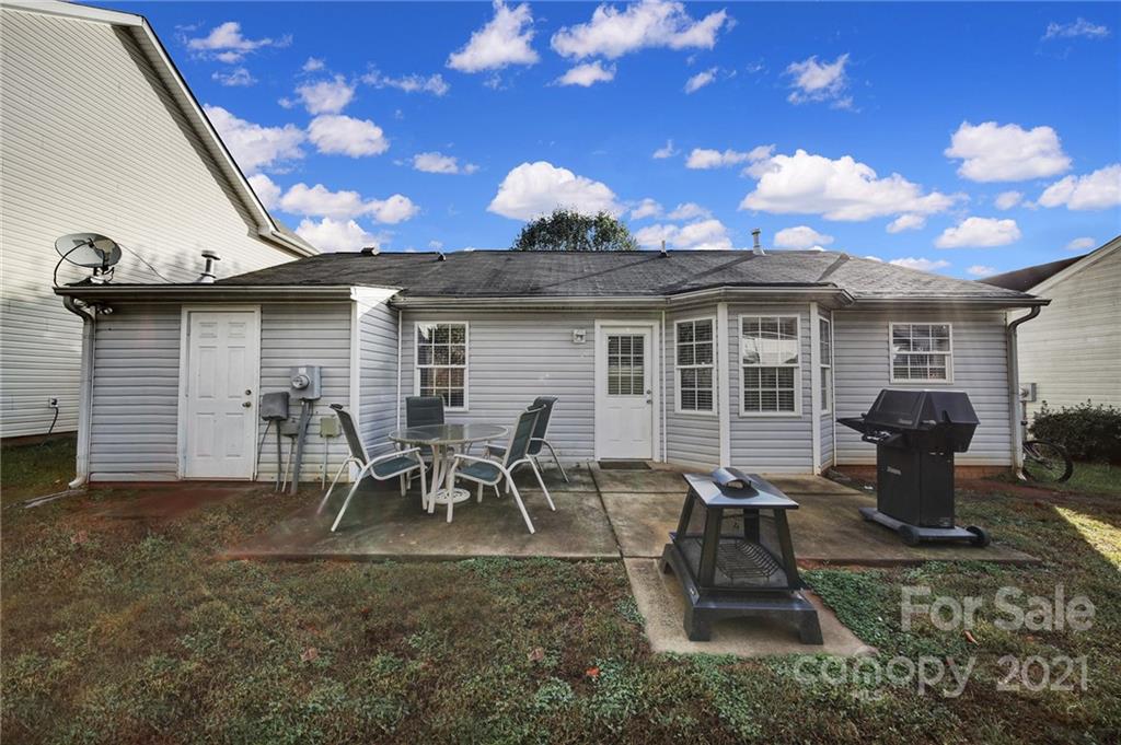 8243 Pozzi Road Charlotte, NC 28216 - Photo 25 of 33