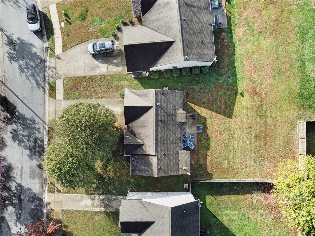 8243 Pozzi Road Charlotte, NC 28216 - Photo 27 of 33
