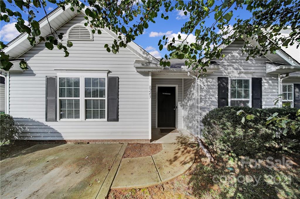 8243 Pozzi Road Charlotte, NC 28216 - Photo 31 of 33