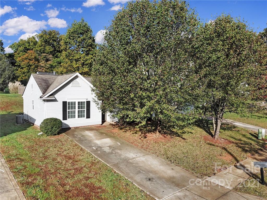 8243 Pozzi Road Charlotte, NC 28216 - Photo 33 of 33