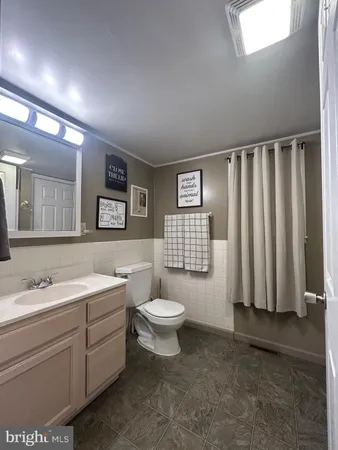 $220,000 | 14700 Oakwood Street, Cresaptown, MD 21502