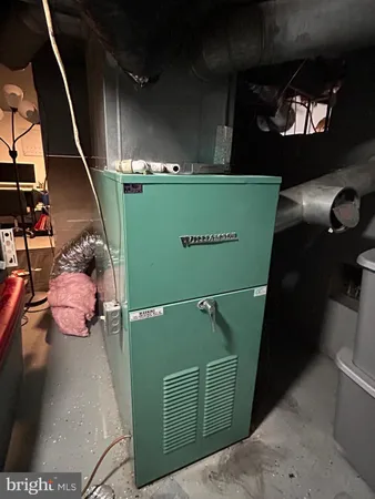 $220,000 | 14700 Oakwood Street, Cresaptown, MD 21502