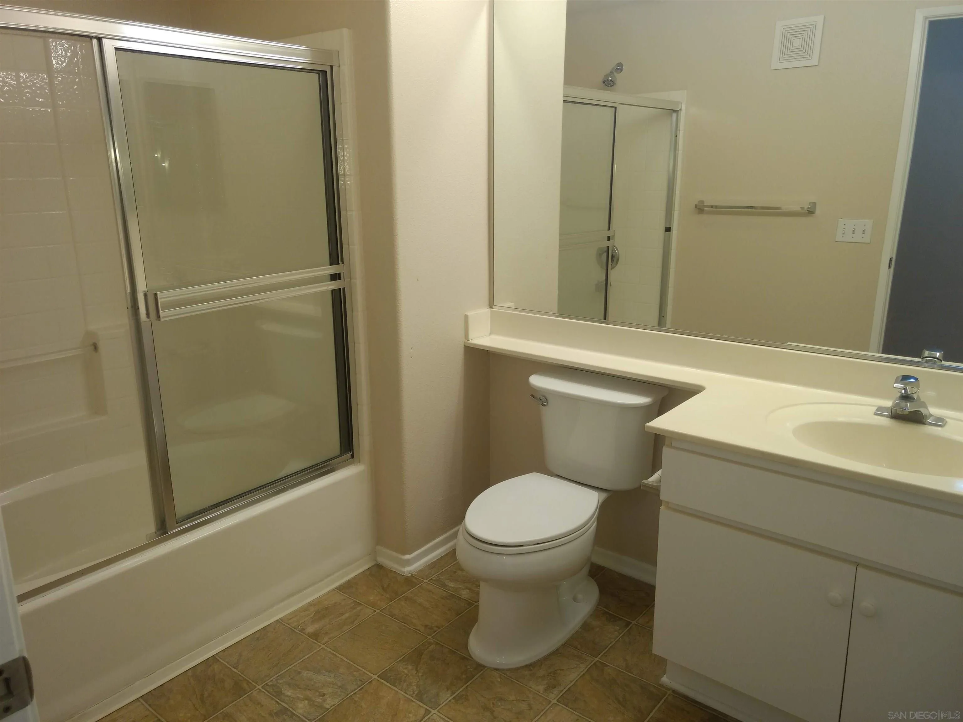 9229 Regents Road, Unit L428 La Jolla, CA 92037 - Photo 29 of 29