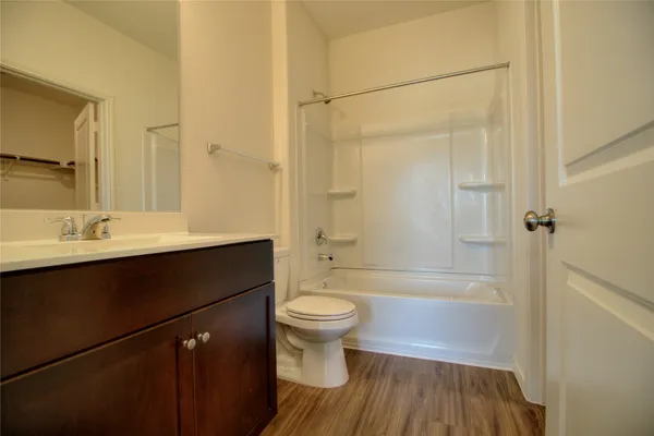$2,500 | 3405 Breckenridge Drive, Austin, TX 78744