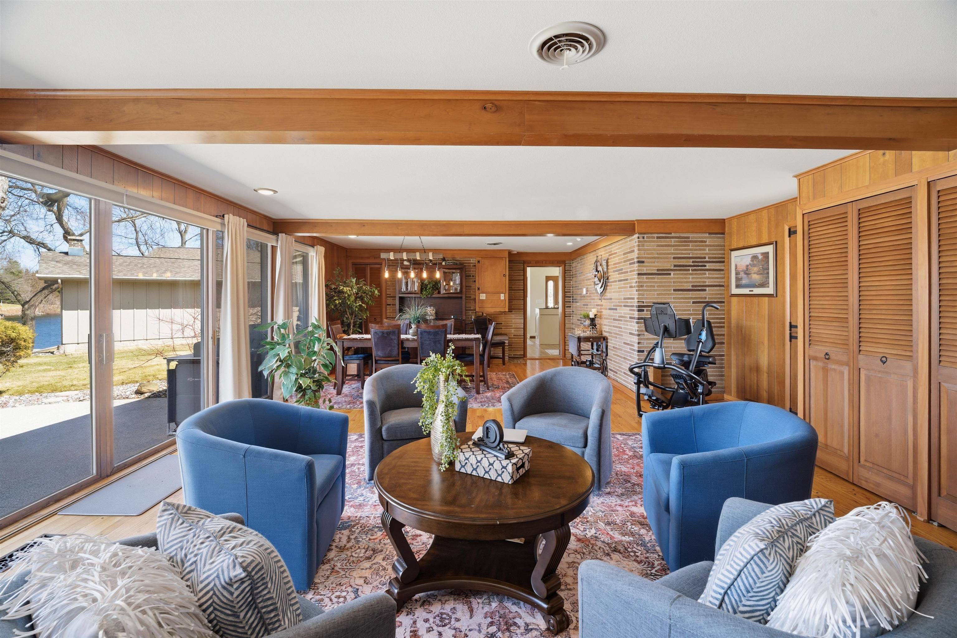 136 Circle Drive Shawano, WI 54166 - Photo 12 of 39