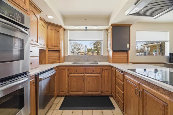 $599,900 | 136 Circle Drive, Shawano, WI 54166