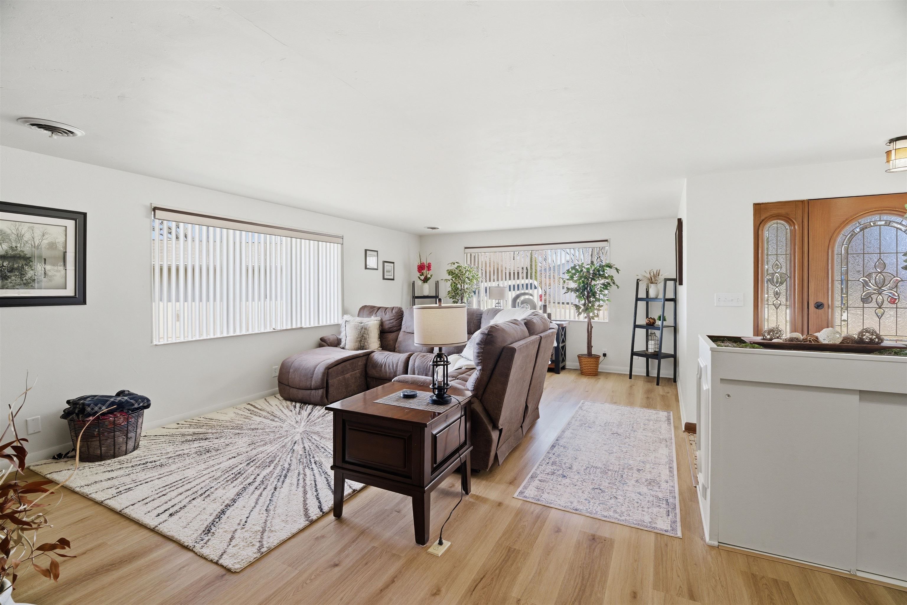 136 Circle Drive Shawano, WI 54166 - Photo 3 of 39