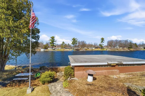 $599,900 | 136 Circle Drive, Shawano, WI 54166