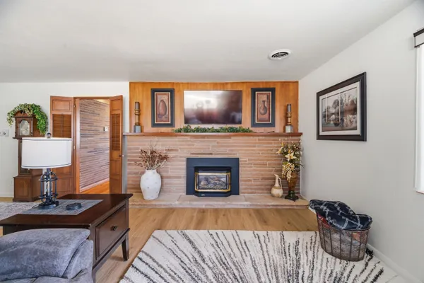 $599,900 | 136 Circle Drive, Shawano, WI 54166