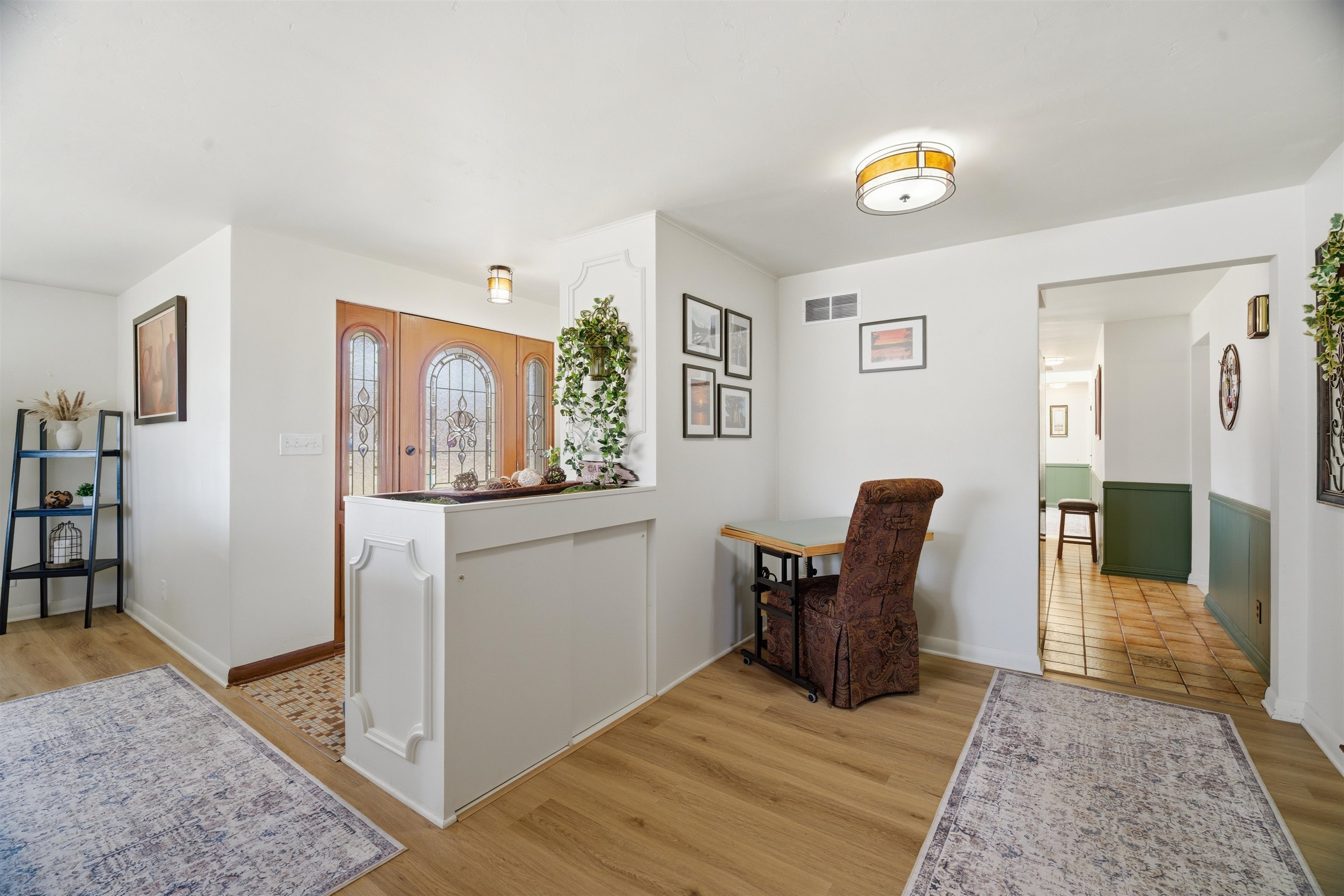 136 Circle Drive Shawano, WI 54166 - Photo 6 of 39